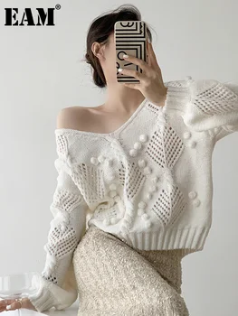 [ИАЛ] Бяла Вязаный Пуловер Голям Размер Свободно Намаляване С V-образно деколте и Дълъг Ръкав, Дамски Пуловери, Новата Мода Пролет-Есен 2023 1DF5040