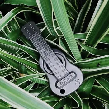 Серията китари Finger Тигър Оригиналната декомпрессионная играчка от титанова сплав EDC, система от отделни нажимная карта, пръст Тигър